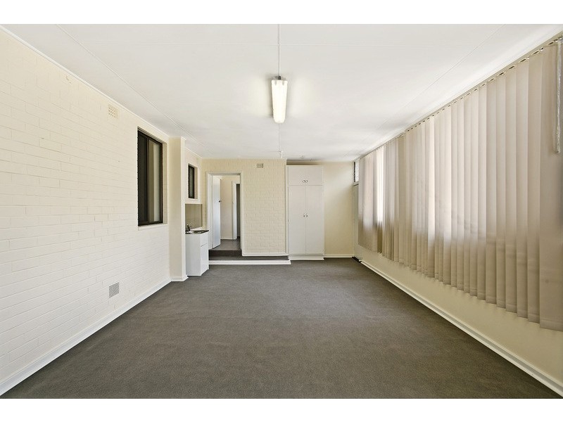 17 Cleve Street, Mansfield Park SA 5012