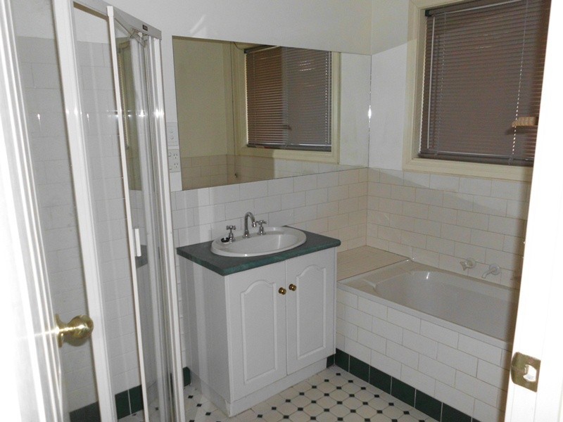 2 Marlborough Crescent, Fulham Gardens SA 5024