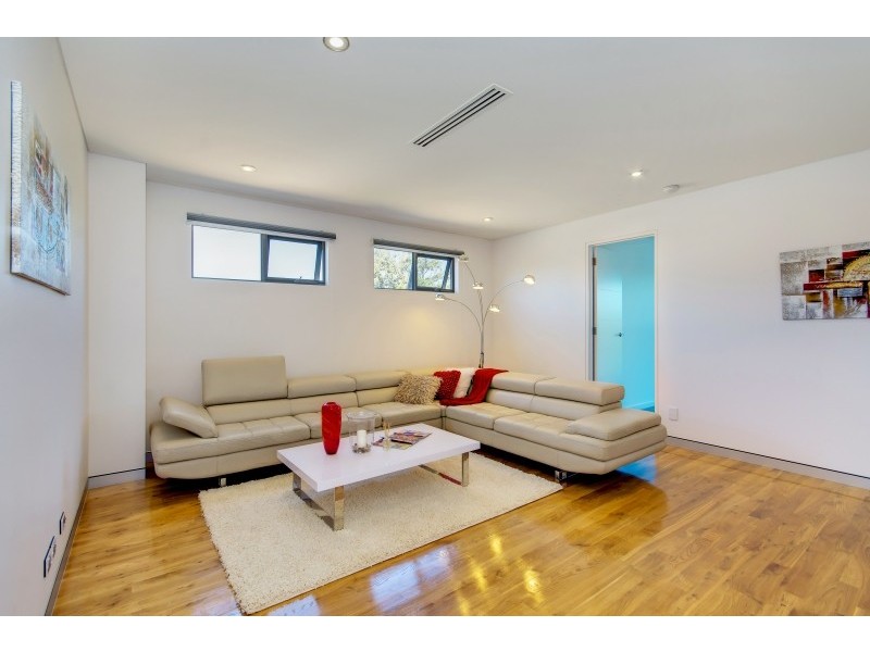 4A Hoover Road, Henley Beach South SA 5022