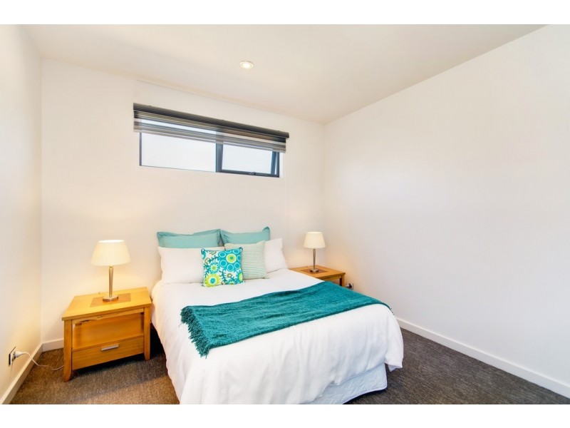 4A Hoover Road, Henley Beach South SA 5022