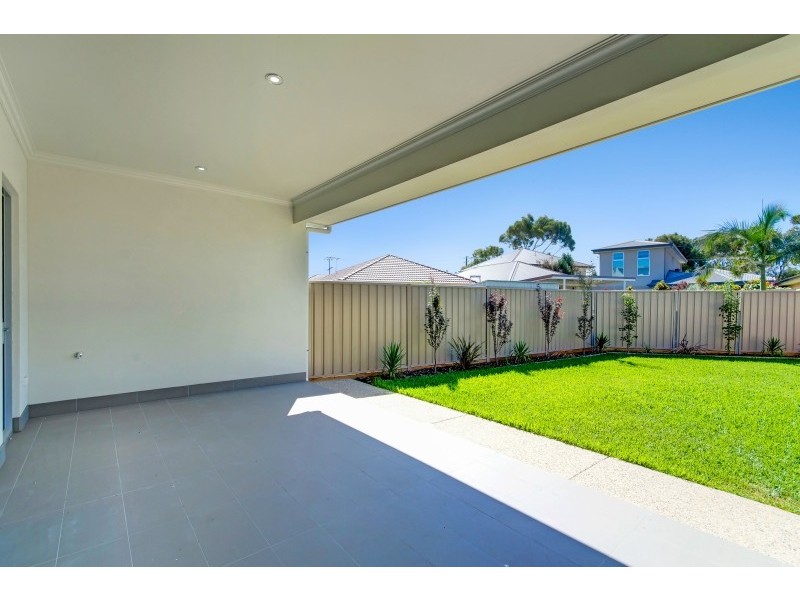 4A Hoover Road, Henley Beach South SA 5022