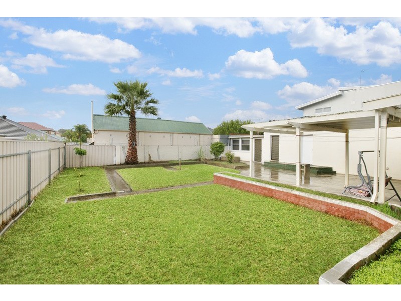 554 Regency Road, Broadview SA 5083