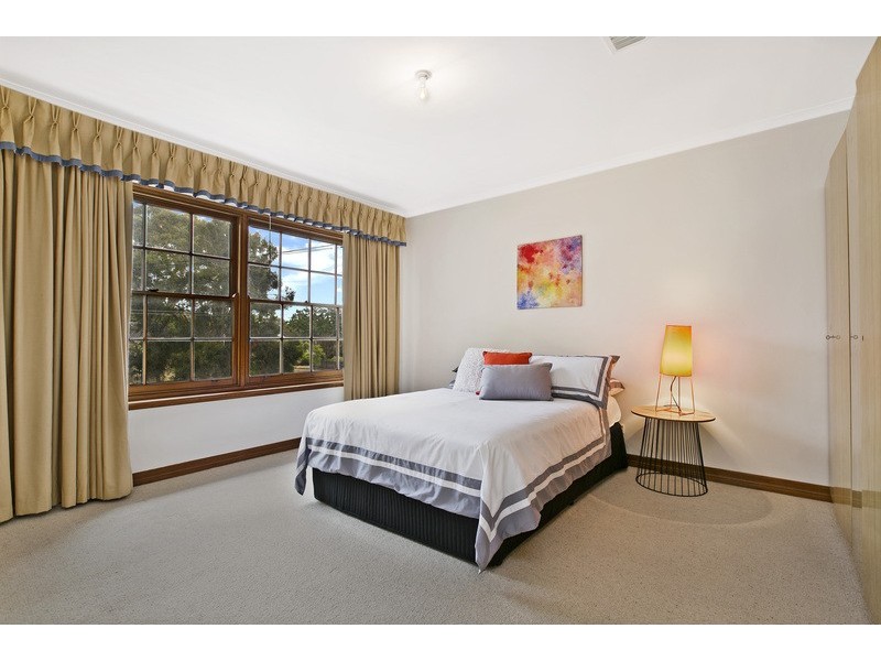 1A Hubbe Court, Burnside SA 5066