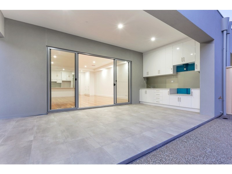 Res 2, 131 Halsey Road, Henley Beach South SA 5022