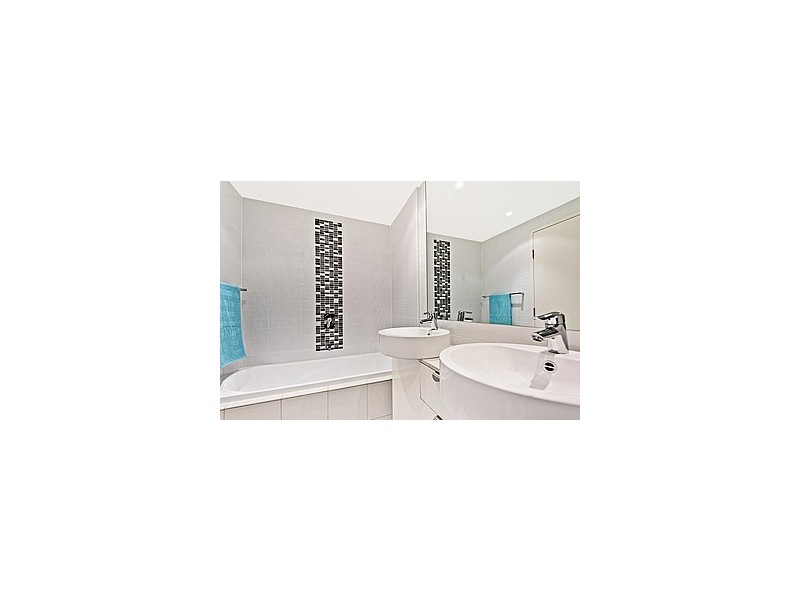 Apt 303/19 Holdfast Promenade, Glenelg SA 5045