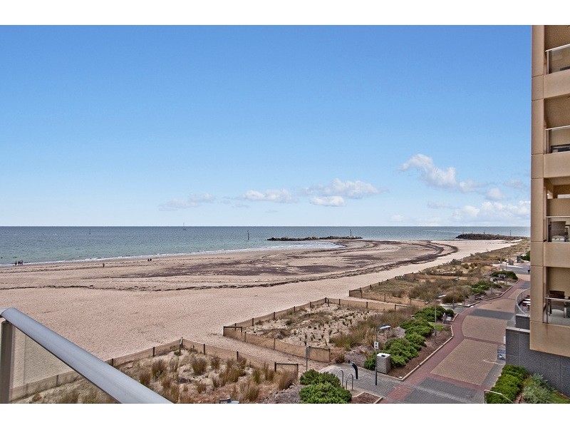 Apt 303/19 Holdfast Promenade, Glenelg SA 5045