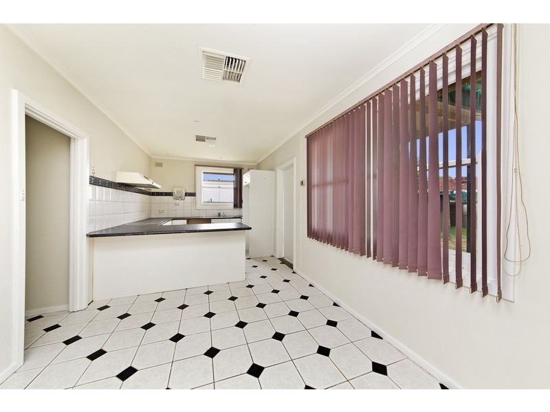 17 Crittenden Road, Smithfield Plains SA 5114