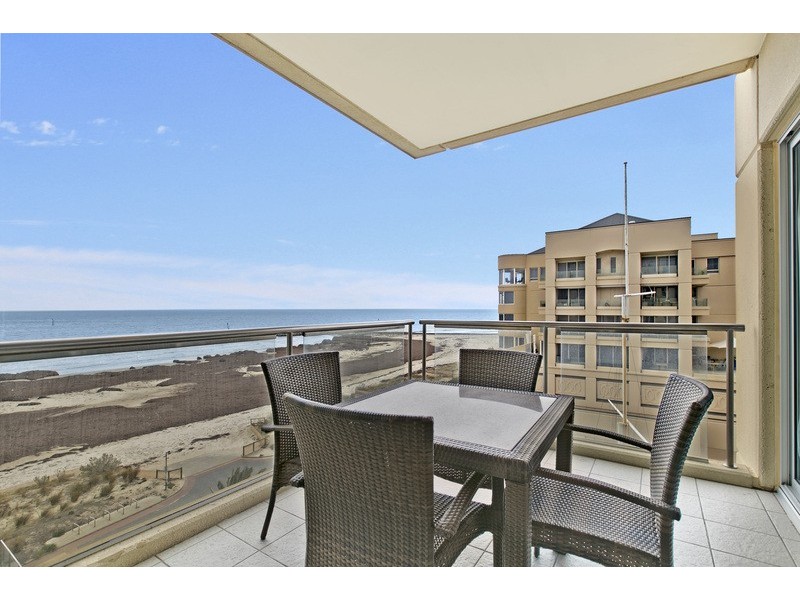 Apt 424, 16 Holdfast Promenade, Glenelg SA 5045