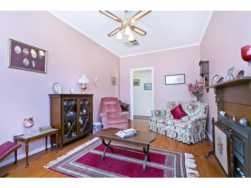 48 Fawnbrake Crescent, West Beach SA 5024