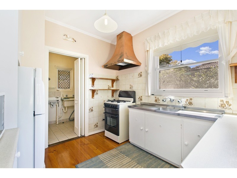 48 Fawnbrake Crescent, West Beach SA 5024