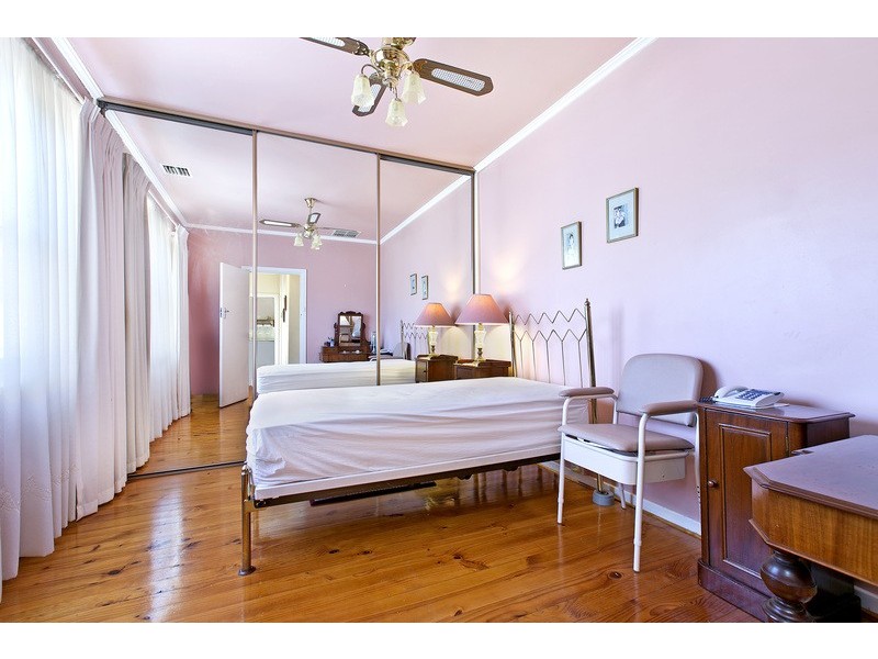 48 Fawnbrake Crescent, West Beach SA 5024