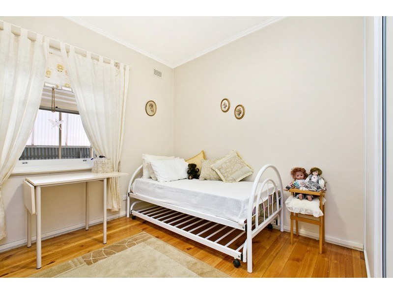 48 Fawnbrake Crescent, West Beach SA 5024