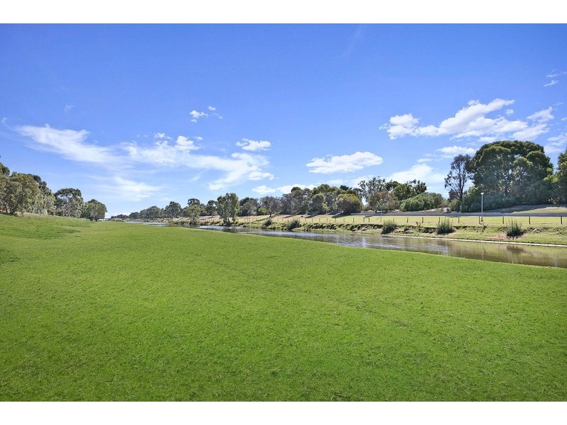 48 Fawnbrake Crescent, West Beach SA 5024