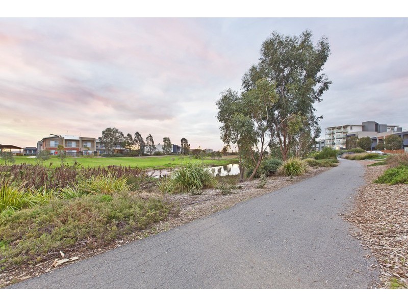 2/2 Euston  Walk, Mawson Lakes SA 5095