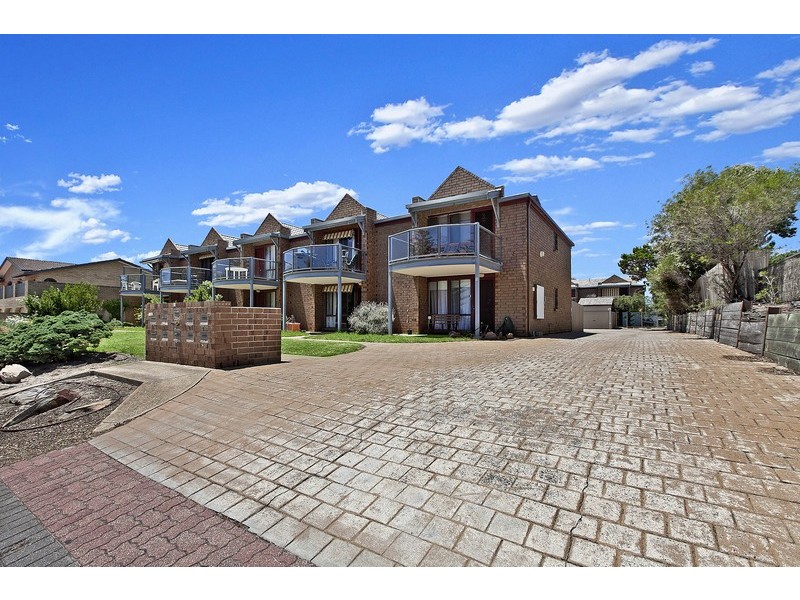 8/21 Esplanade, Semaphore South SA 5019