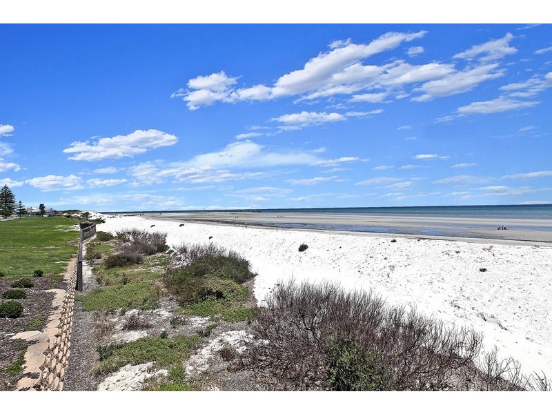 8/21 Esplanade, Semaphore South SA 5019