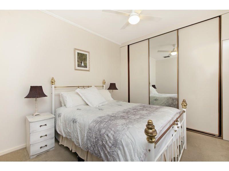 18 Crisp Road, Elizabeth Downs SA 5113