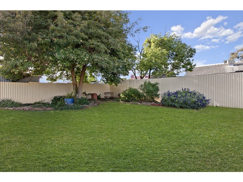 18 Crisp Road, Elizabeth Downs SA 5113