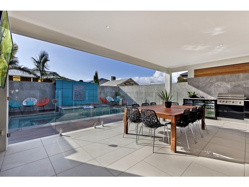 8 Keating Court, West Lakes Shore SA 5020