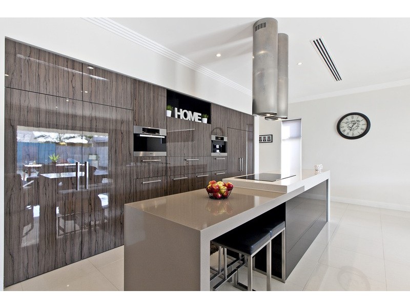 8 Keating Court, West Lakes Shore SA 5020