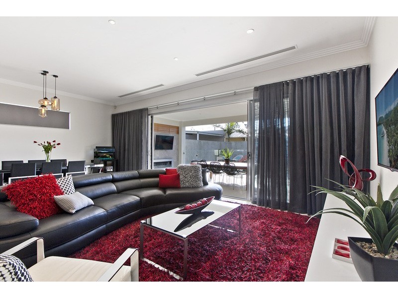 8 Keating Court, West Lakes Shore SA 5020