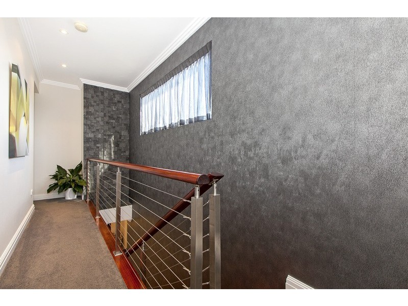 8 Keating Court, West Lakes Shore SA 5020