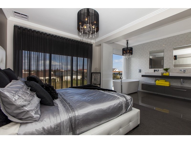 8 Keating Court, West Lakes Shore SA 5020