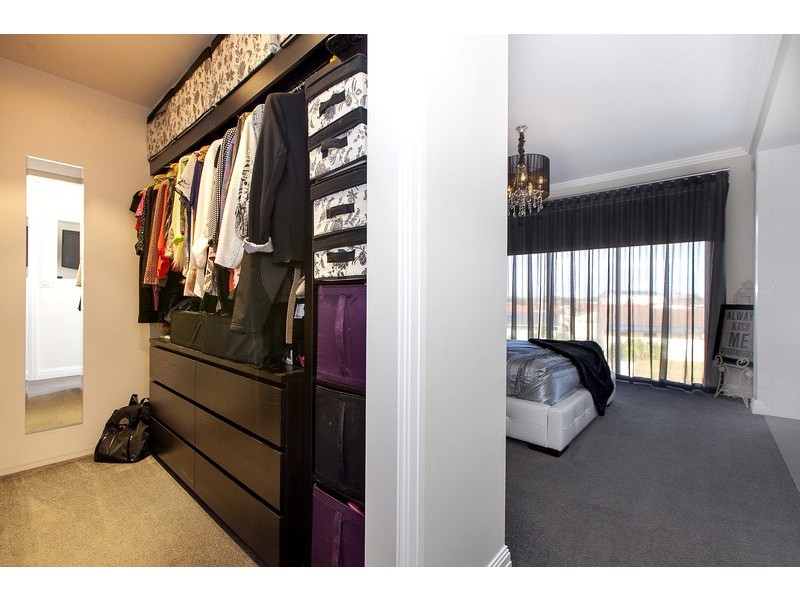 8 Keating Court, West Lakes Shore SA 5020