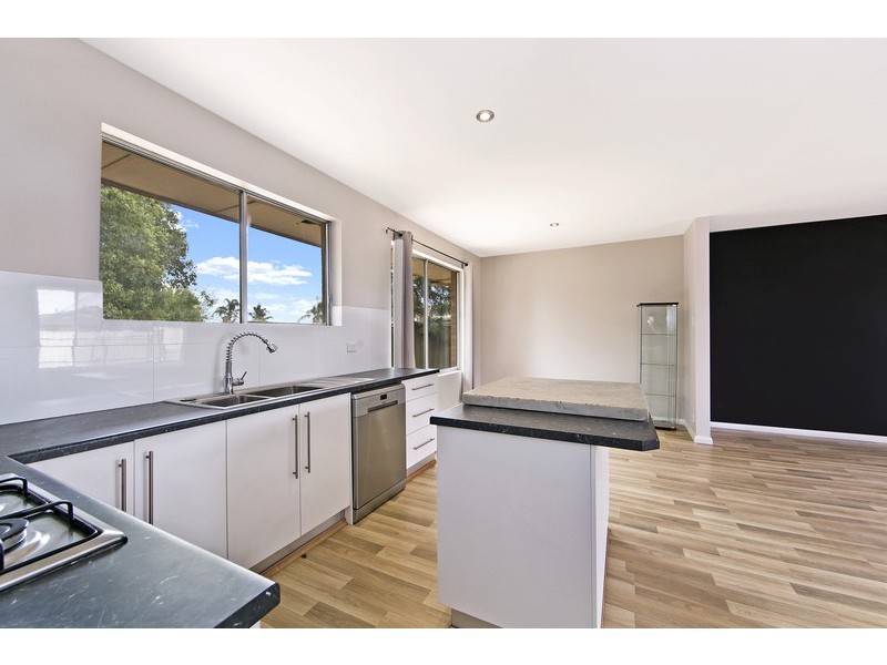 7 Balmoral Street, Hillcrest SA 5086