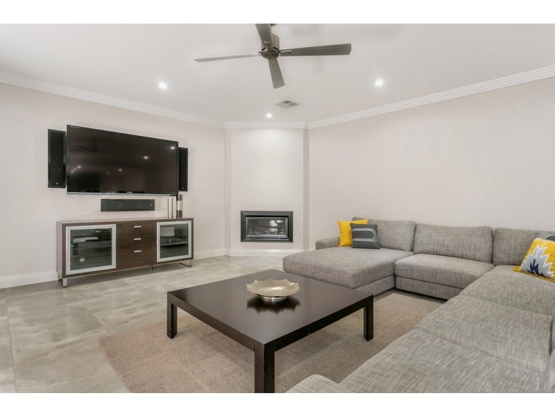 17 Lindsay Street, Highbury SA 5089