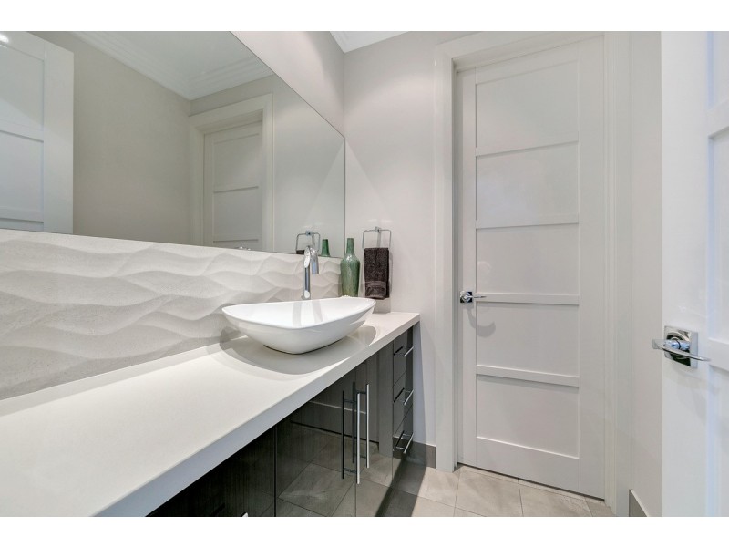 17 Lindsay Street, Highbury SA 5089