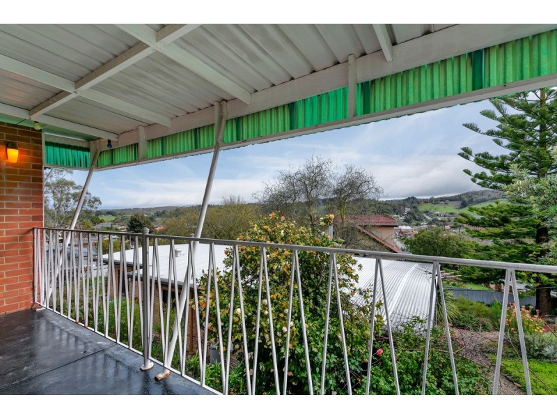 32 Bartholomew Avenue, Lobethal SA 5241