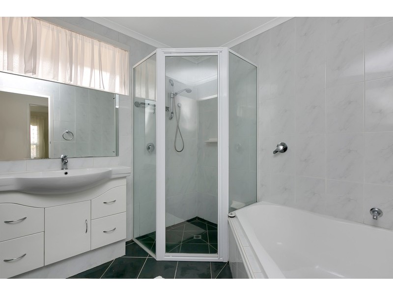 2 Berkeley Road, O’halloran Hill SA 5158