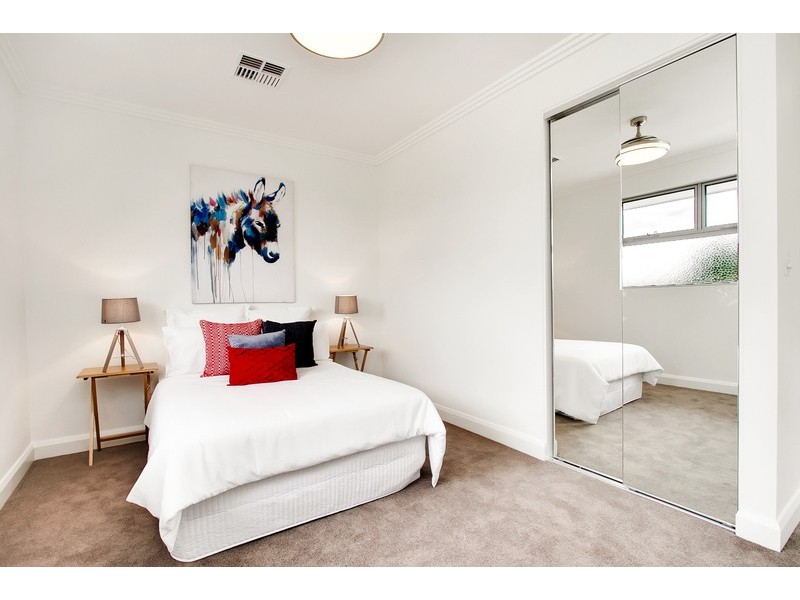 6B Yorktown Crescent, Henley Beach South SA 5022