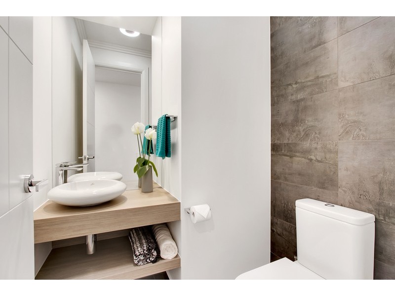 6B Yorktown Crescent, Henley Beach South SA 5022