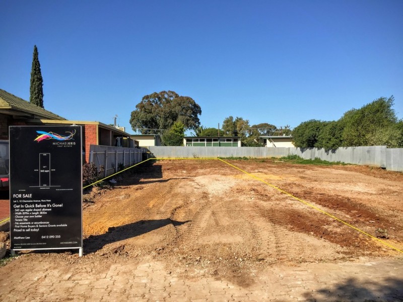 12 Charmaine Avenue, Para Vista SA 5093