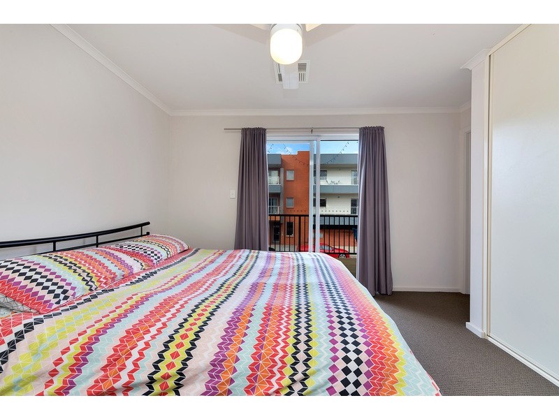 14/2 Euston Walk, Mawson Lakes SA 5095