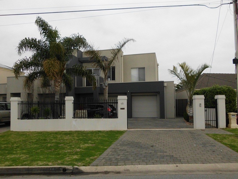 15 Westmoreland Road, Grange SA 5022