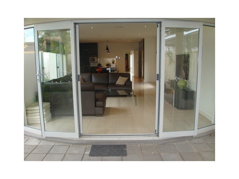 15 Westmoreland Road, Grange SA 5022