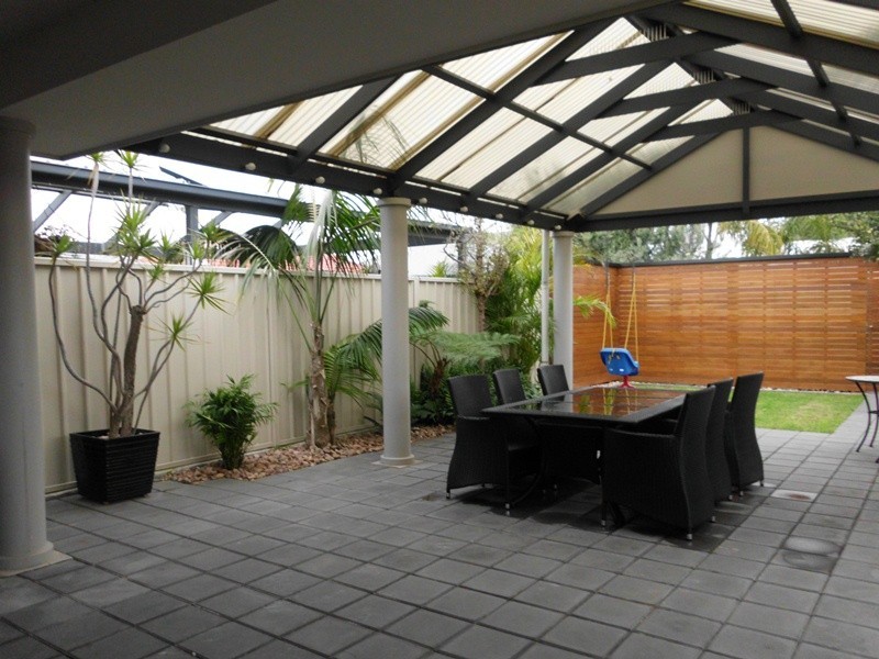 15 Westmoreland Road, Grange SA 5022