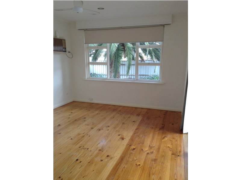 6 Dorothea St, Christies Beach SA 5165