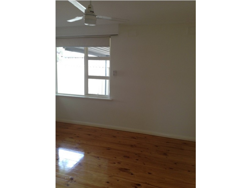 6 Dorothea St, Christies Beach SA 5165