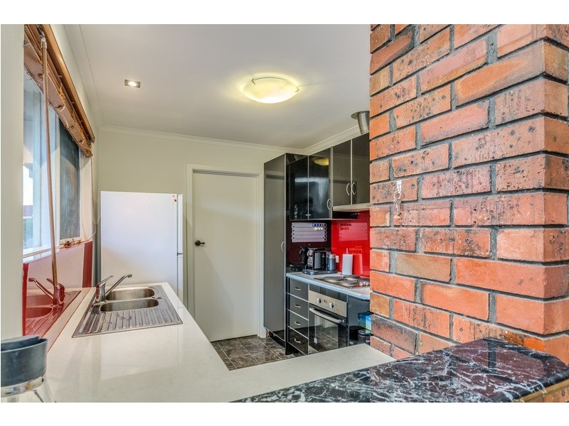 9 Marinna Court, West Lakes SA 5021