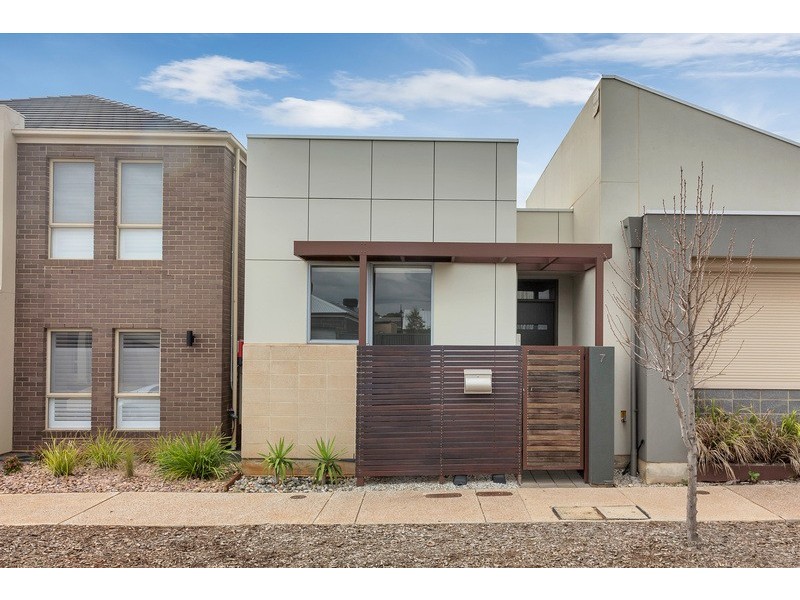 7 Adamson Street, Blakeview SA 5114