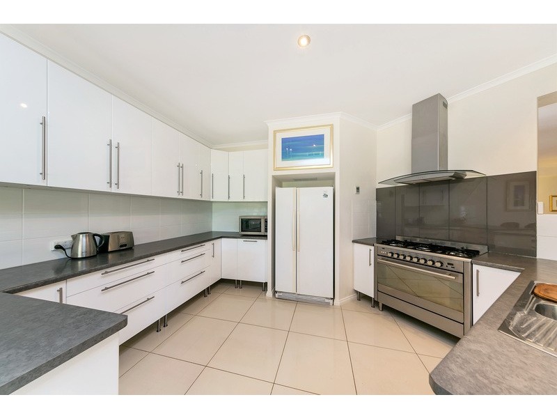 6 Kingfisher Drive, Hewett SA 5118