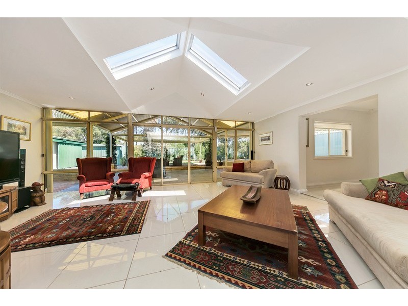 6 Kingfisher Drive, Hewett SA 5118