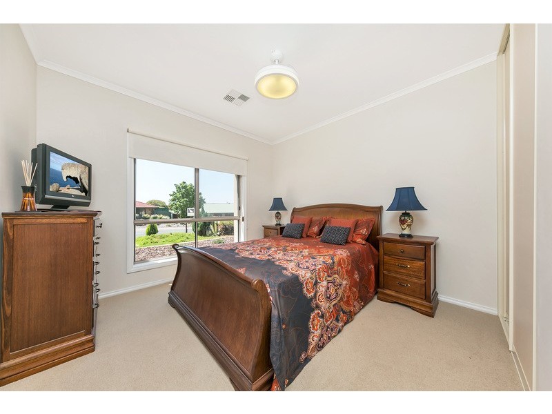 6 Kingfisher Drive, Hewett SA 5118