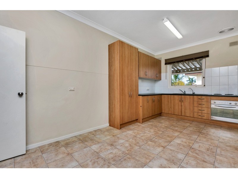 29 Hewitt Road, Elizabeth South SA 5112