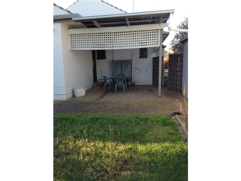 42 Johnstone, Glengowrie SA 5044