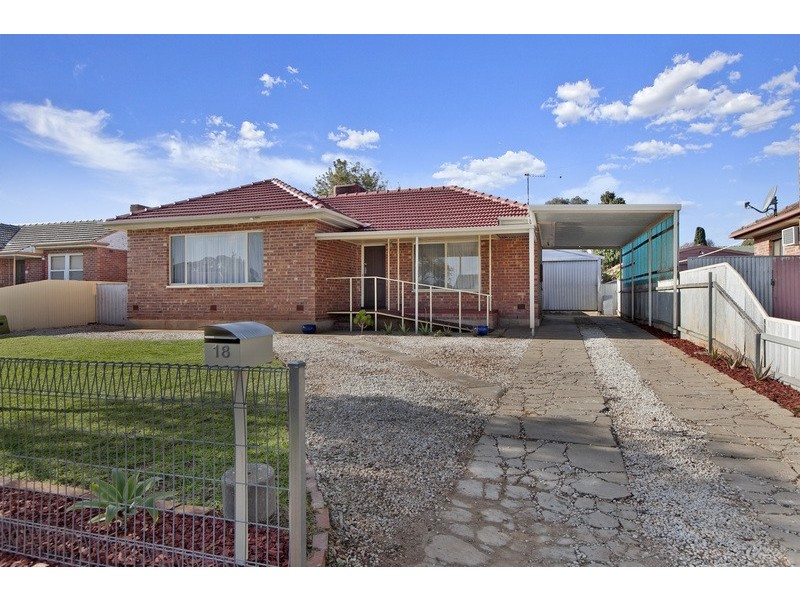 18 Crisp Road, Elizabeth Downs SA 5113